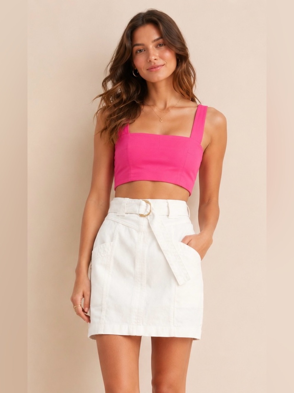 White denim skirt belted with gold hardware sz 30